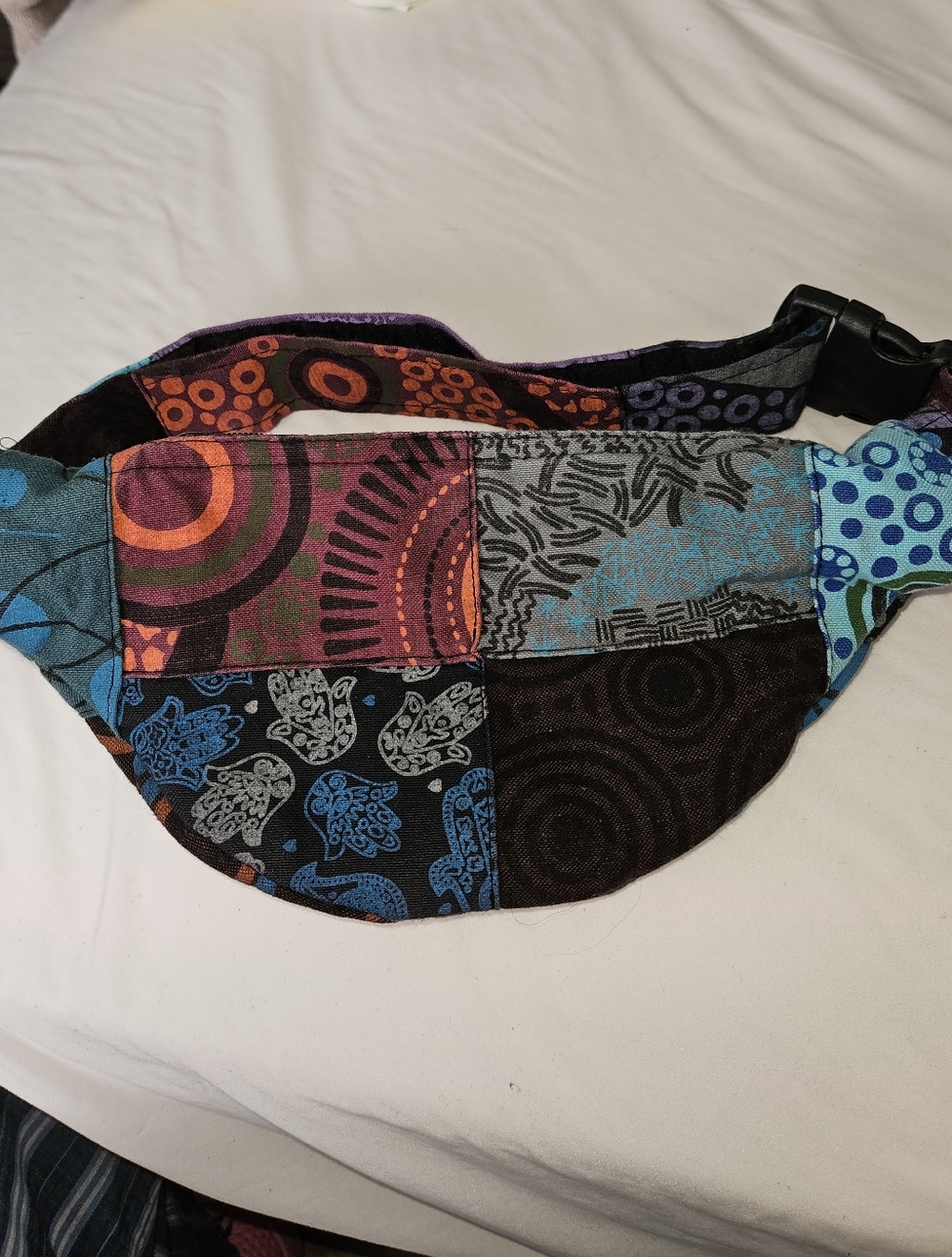 Small Patchwork Fanny Pack - Picture 2 of 4